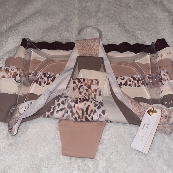 ❤️NEW!!!❤️Danskin Intimates 7pack.No Show Panties   Thongs UnderWear.Size Small. - Picture 8 of 12